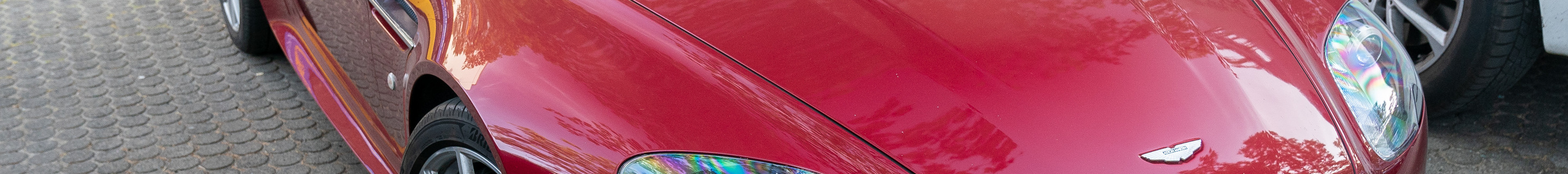 Aston Martin V8 Vantage S