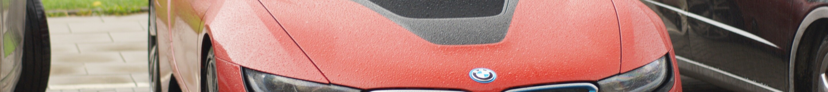 BMW i8 Protonic Red Edition