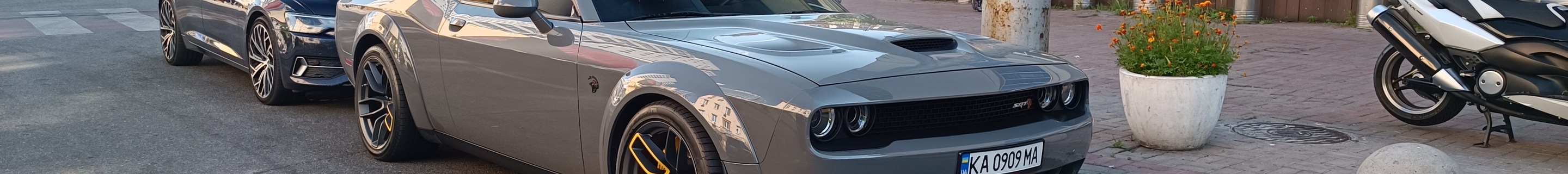Dodge Challenger SRT 392 2015 Widebody