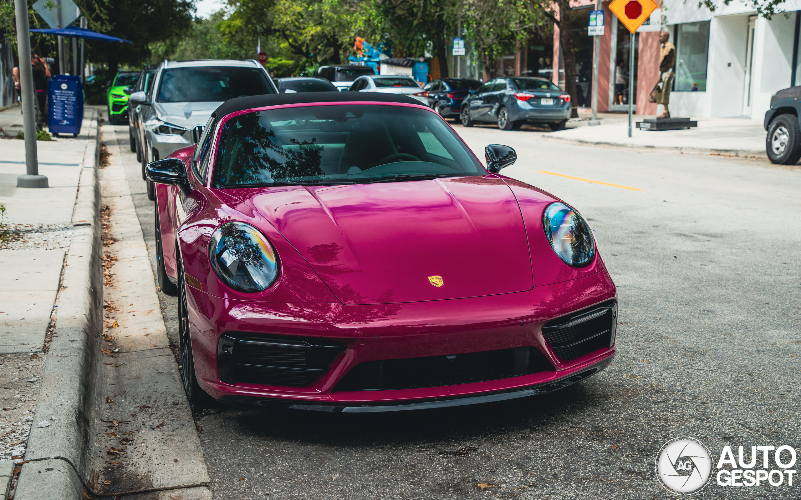 Rubystar Porsche 992 Targa 4 GTS