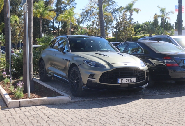 Aston Martin DBX707