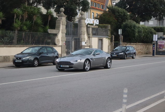 Aston Martin V8 Vantage