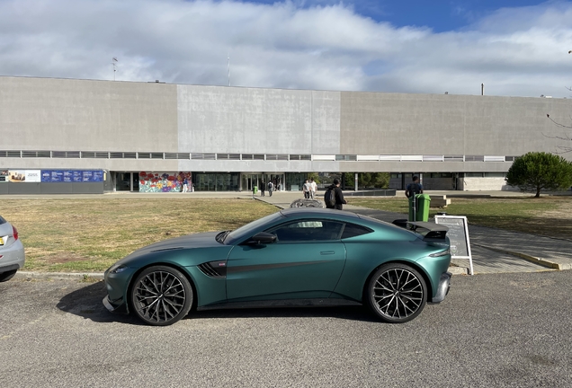 Aston Martin V8 Vantage Formula 1 Edition