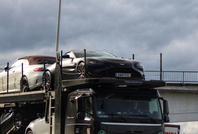 Aston Martin V8 Vantage Formula 1 Edition Roadster