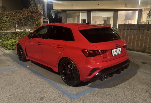 Audi RS3 Sportback 8Y 2025