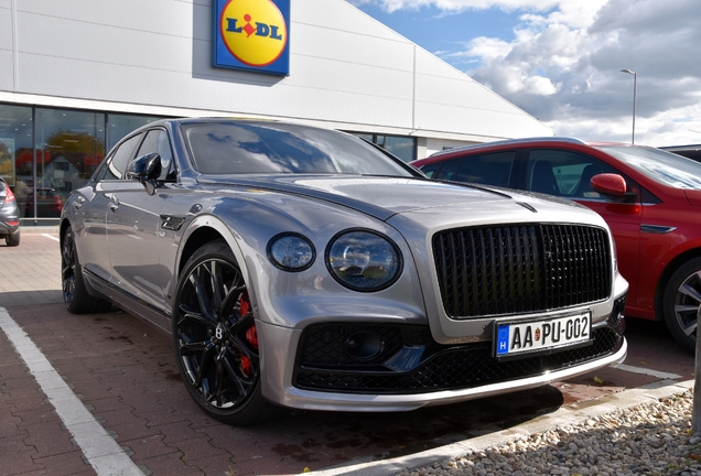 Bentley Flying Spur Hybrid S