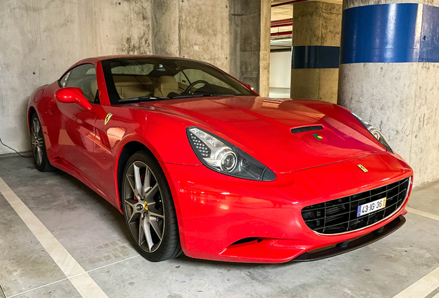 Ferrari California