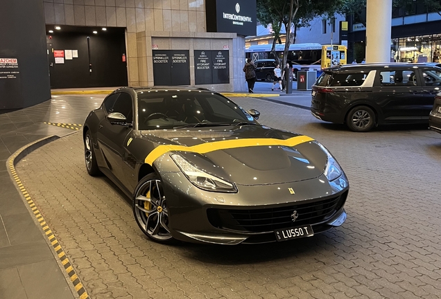 Ferrari GTC4Lusso T