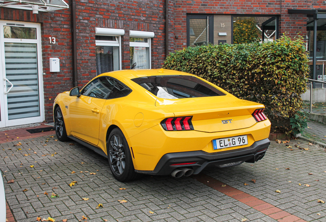 Ford Mustang GT 2024
