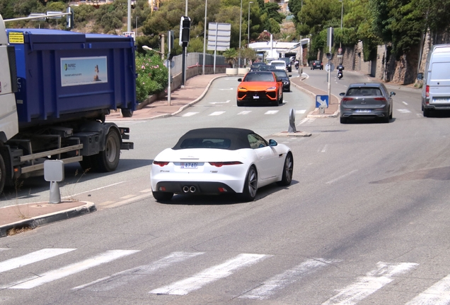 Jaguar F-TYPE P380 AWD Convertible