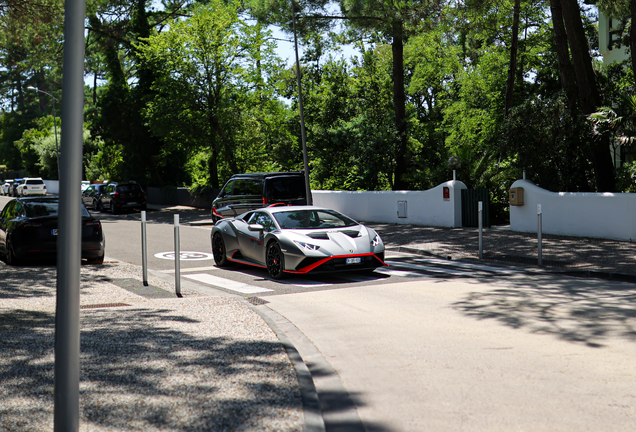 Lamborghini Huracán LP640-2 STO
