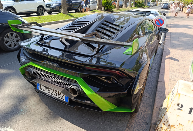 Lamborghini Huracán LP640-2 STO
