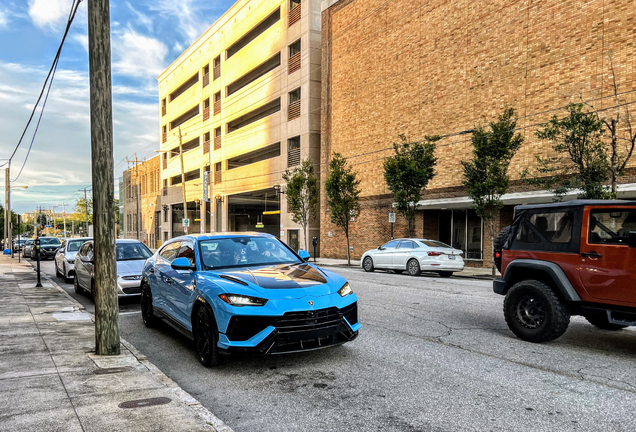 Lamborghini Urus Performante