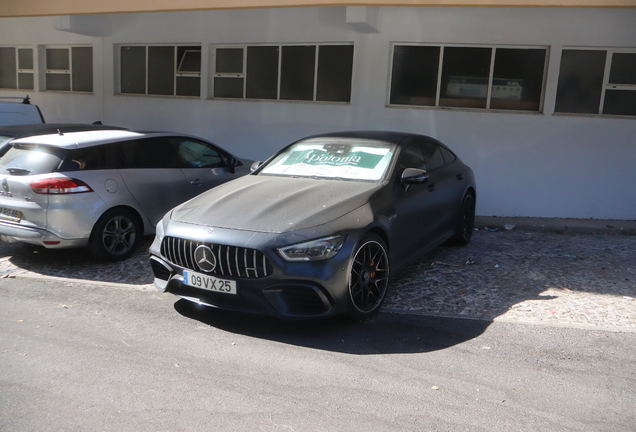 Mercedes-AMG GT 63 S X290
