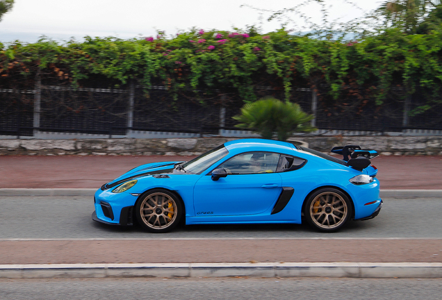 Porsche 718 Cayman GT4 RS Weissach Package