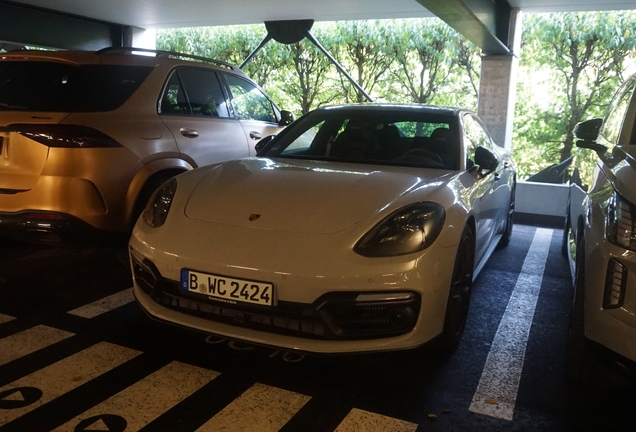 Porsche 971 Panamera GTS MkI