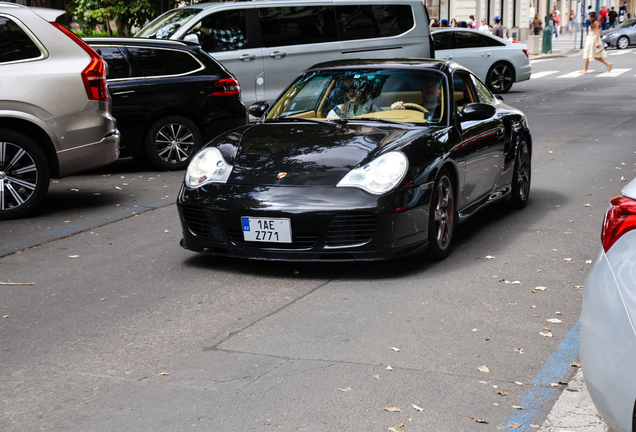Porsche 996 Turbo