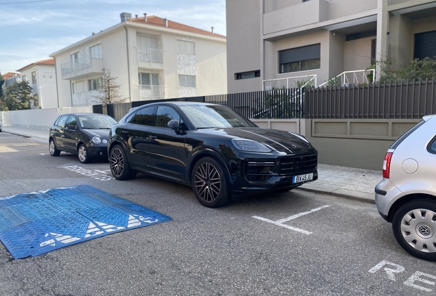 Porsche Cayenne Coupé Turbo E-Hybrid