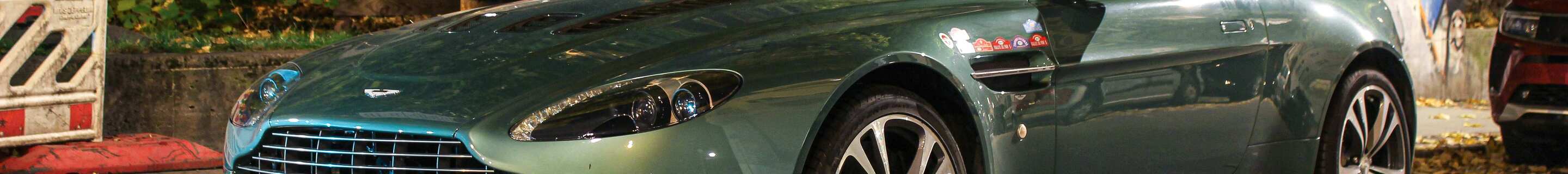 Aston Martin V12 Vantage