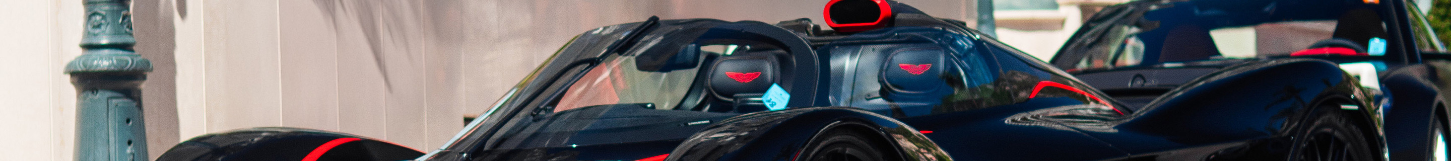 Aston Martin Valkyrie Spider