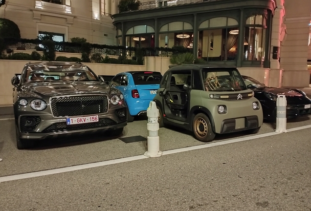 Bentley Bentayga Hybrid 2021