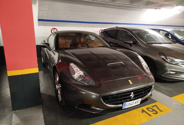 Ferrari California