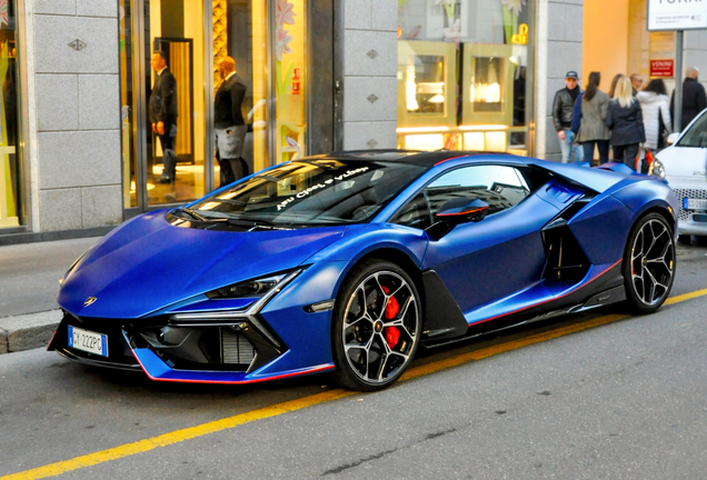 Lamborghini Revuelto