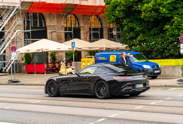 Mercedes-AMG GT C190 2019