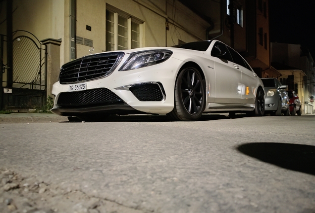 Mercedes-Benz S 63 AMG V222