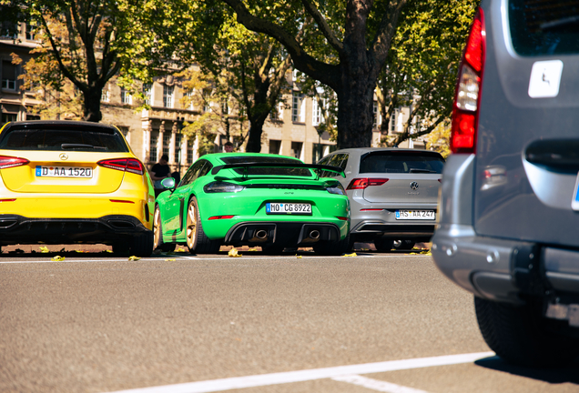 Porsche 718 Cayman GT4