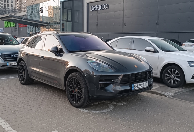 Porsche 95B Macan GTS MkII