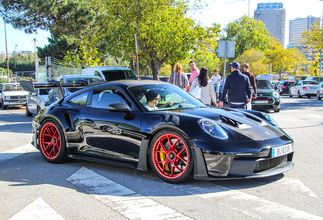 Porsche 992 GT3 RS MkI Weissach Package
