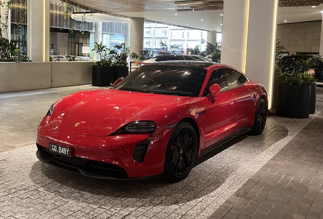 Porsche Taycan GTS