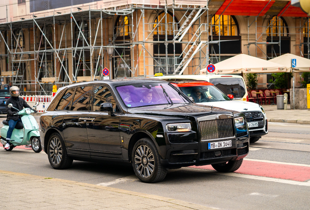 Rolls-Royce Cullinan Black Badge
