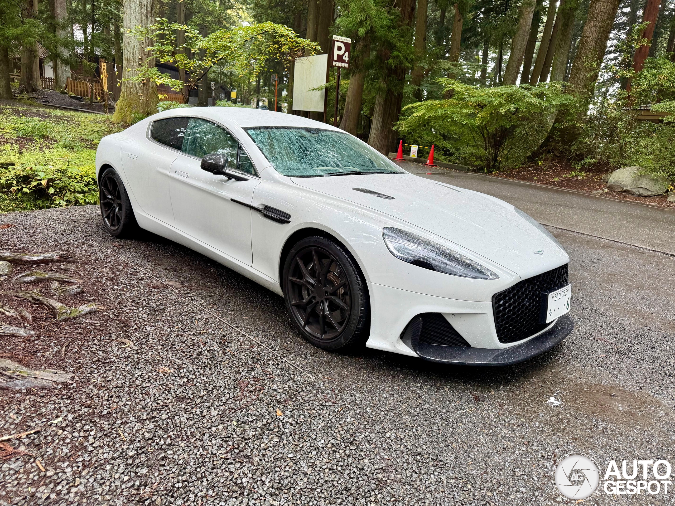 Deze Aston Martin Rapides zijn gefacelift