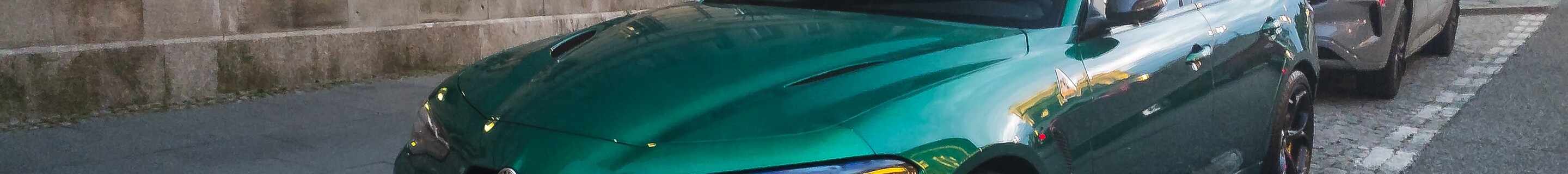 Alfa Romeo Giulia Quadrifoglio 2023 100° Anniversario