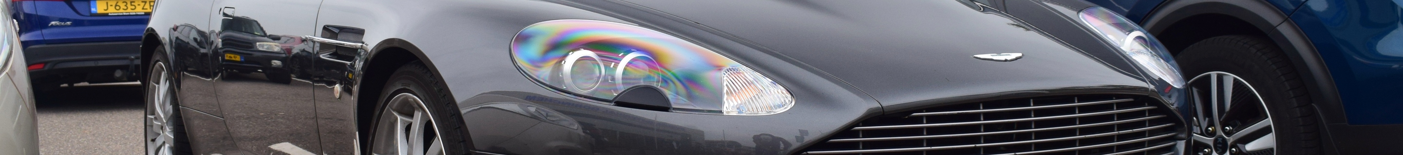 Aston Martin DB9 Volante