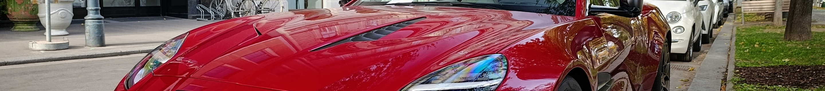 Aston Martin Vanquish 2025