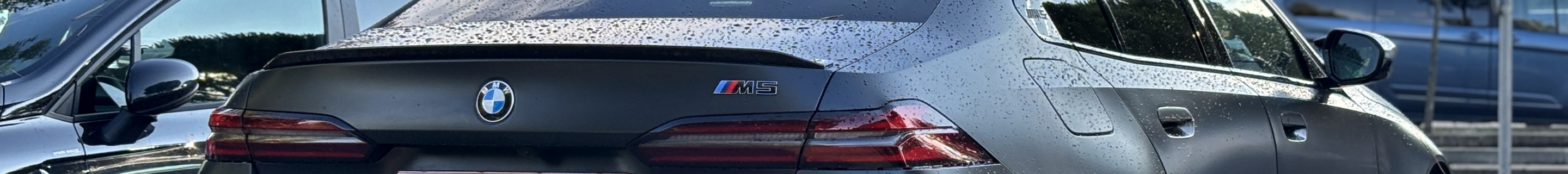 BMW M5 G90