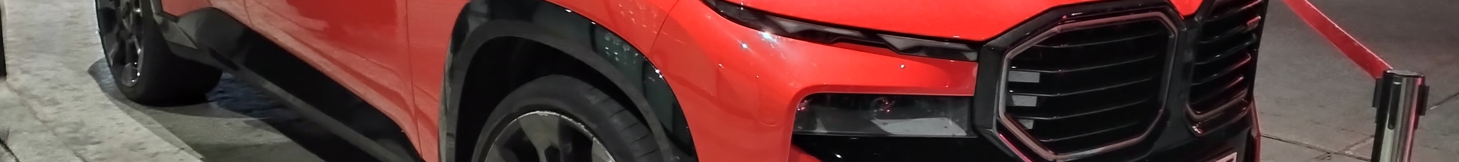 BMW XM G09