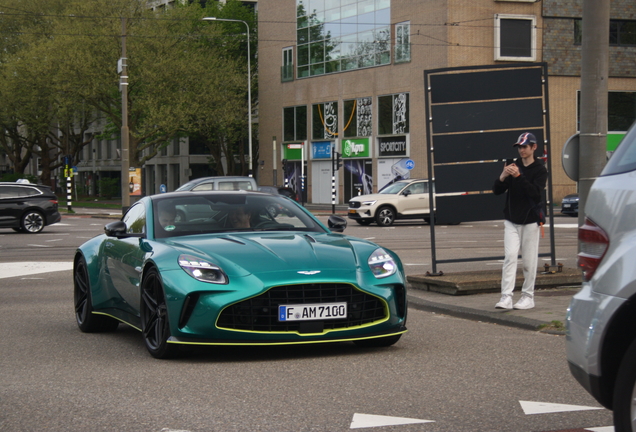 Aston Martin Vantage 2024