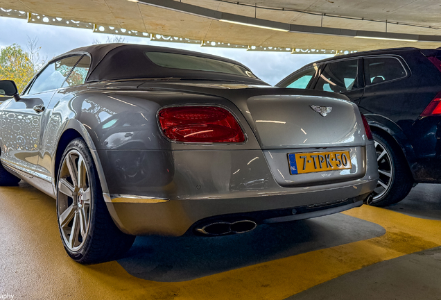 Bentley Continental GTC V8