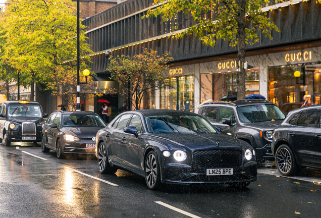 Bentley Flying Spur 2025 Black Edition
