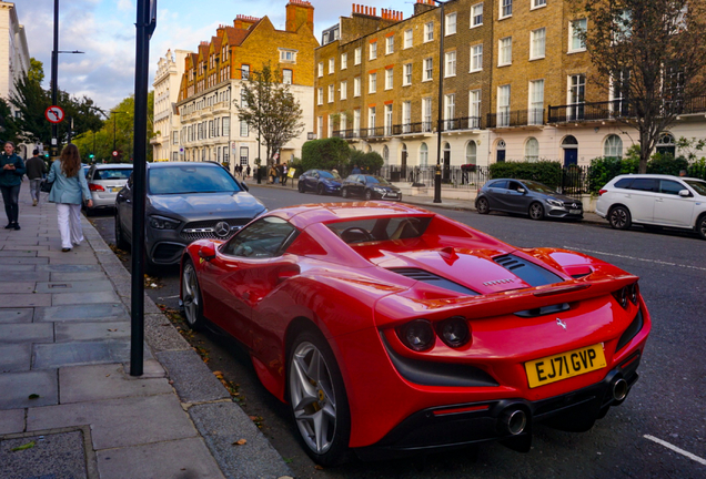 Ferrari F8 Spider