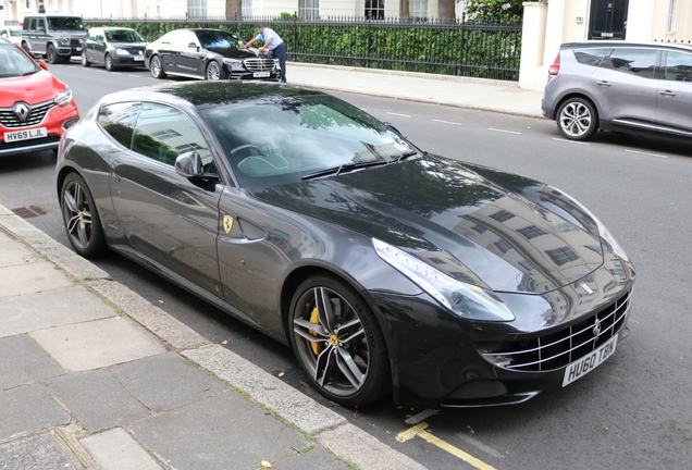 Ferrari FF