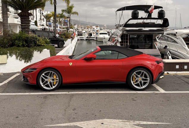 Ferrari Roma Spider