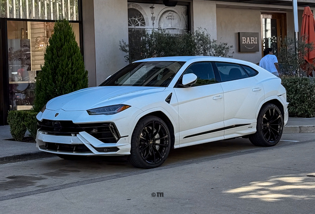 Lamborghini Urus S