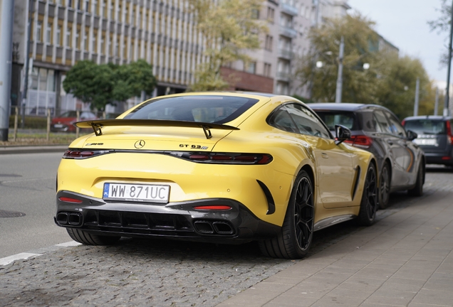 Mercedes-AMG GT 63 Pro C192