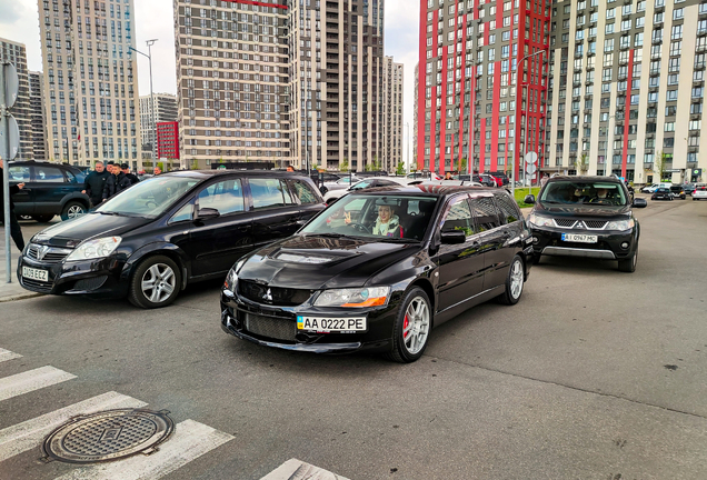 Mitsubishi Lancer Evolution IX Wagon GT