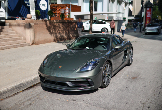 Porsche 718 Cayman GTS 4.0